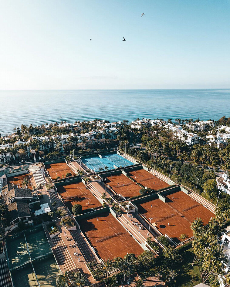 Aerial view of Puente Romano Tennis courts