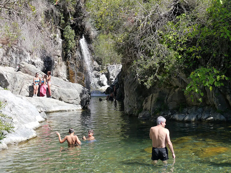 freshwater hikes