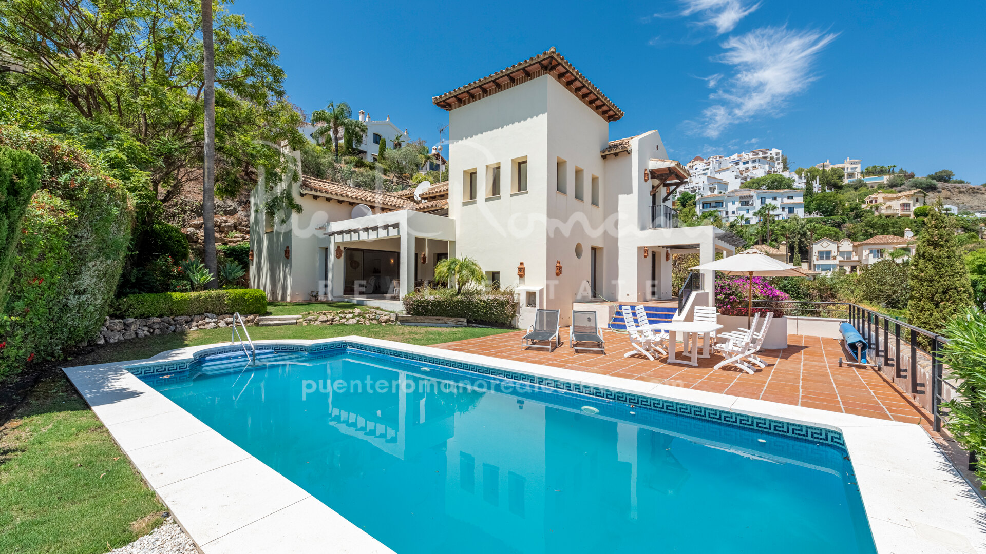 Encantadora villa en Los Arqueros con vistas panorámicas