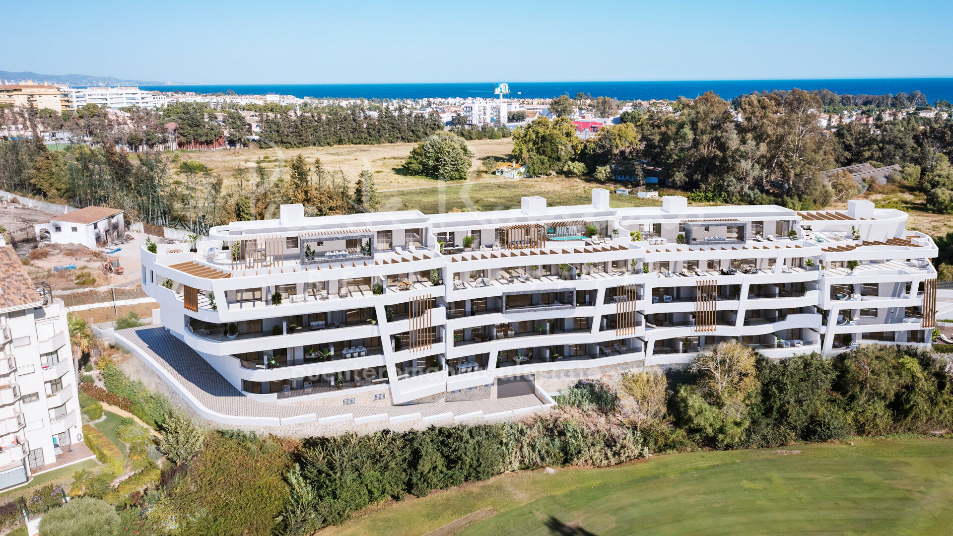 Modern front line golf new development in Guadalmina Alta