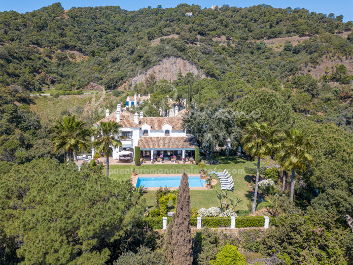 Spectacular estate with panoramic views in El Madroñal