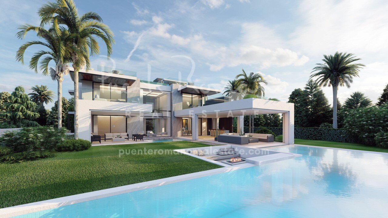 Villa under construction on the Golden Mile just minutes from Puente Romano