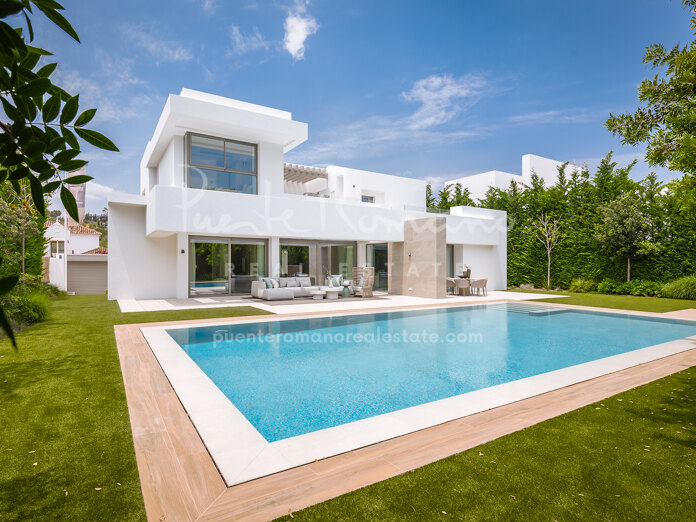 Elegant Contemporary Villa in El Paraíso, Marbella’s New Golden Mile