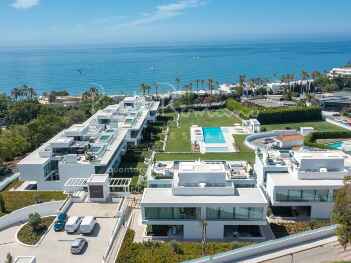 Outstanding semi-detached home on Marbella’s Golden Mile: a unique opportunity