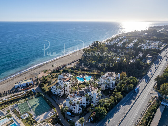Espectular apartamento en primera línea de playa en en la Nueva Milla de Oro