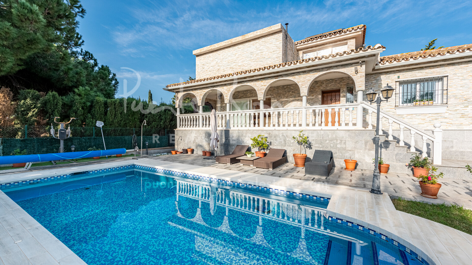Fabulosa villa en Carib Playa en Marbella Este