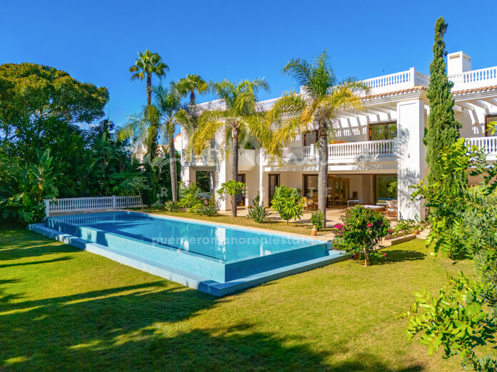 Spectacular newly-built, second line beach villa in Casasola, next to Guadalmina Baja