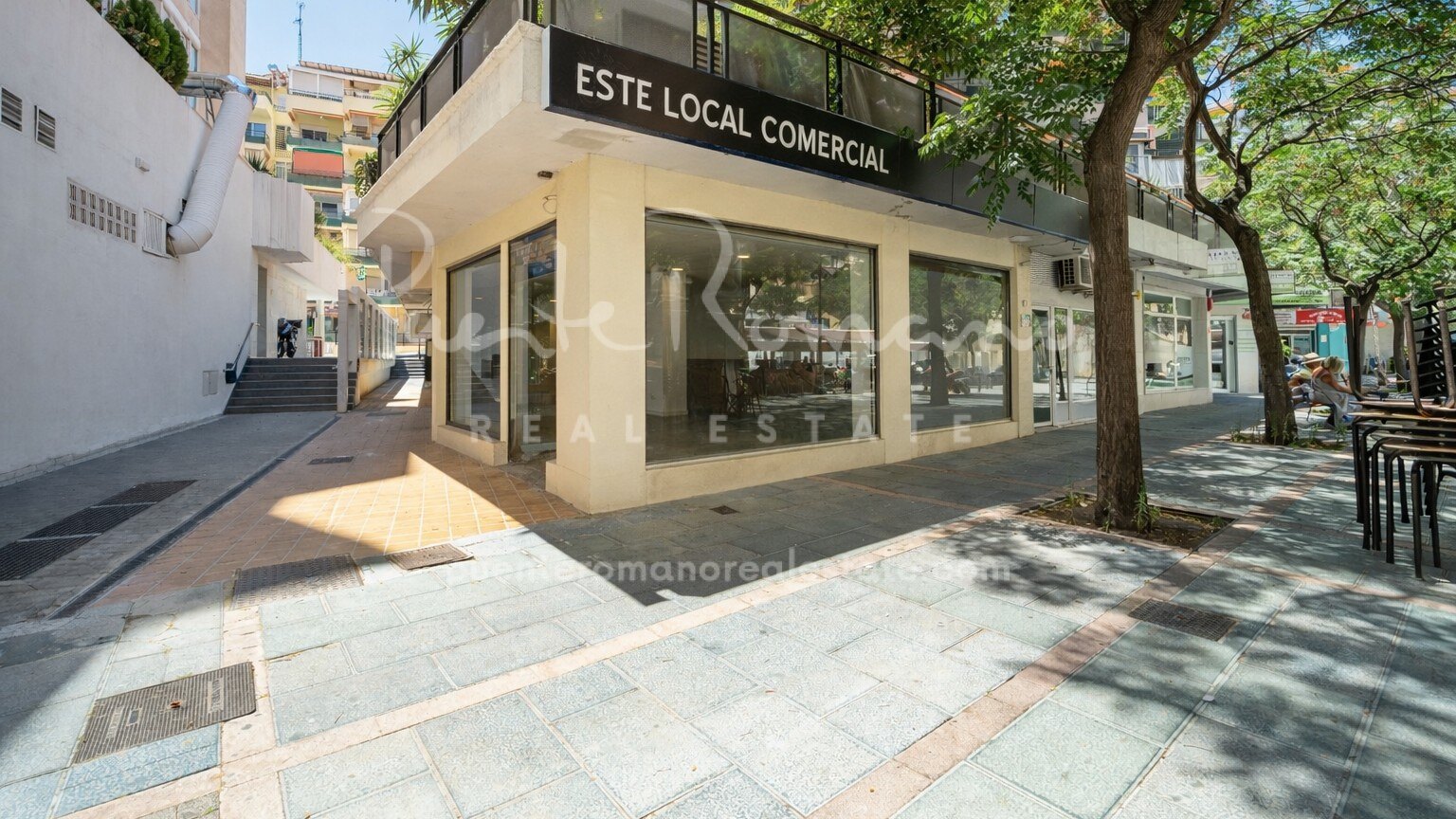 Corner premises next to the main avenue, Ricardo Soriano