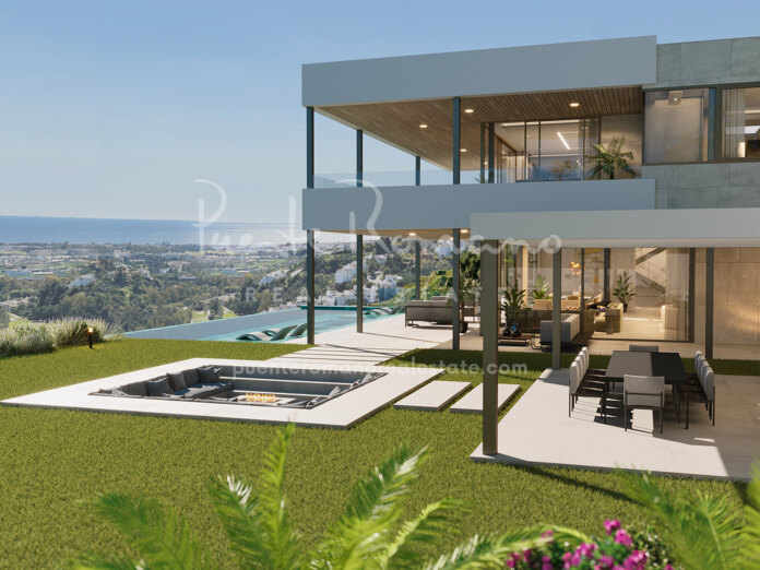 Amplia Villa en El Madroñal con espectaculares vistas al Golf y al Mar