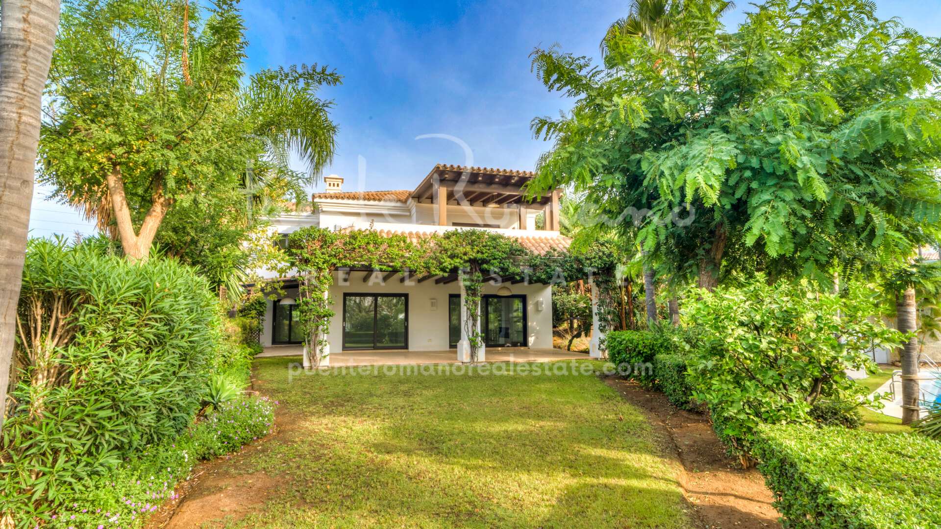 Villa in Lomas de Magna Marbella on Marbella's Golden Mile
