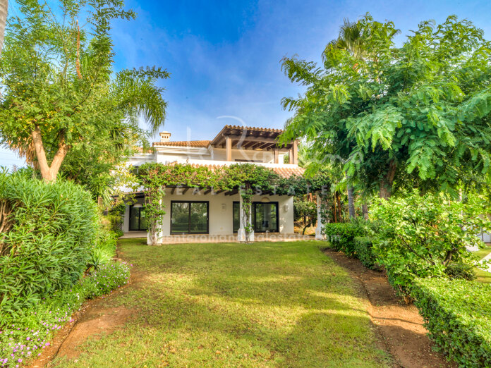 Villa in Lomas de Magna Marbella on Marbella's Golden Mile