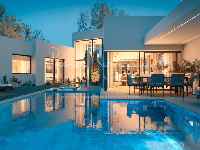Villa contemporánea junto a la playa en construcción en Carib Playa