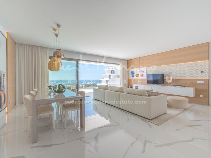 Middle floor apartment with panoramic views in Byu Hills, Benahavís