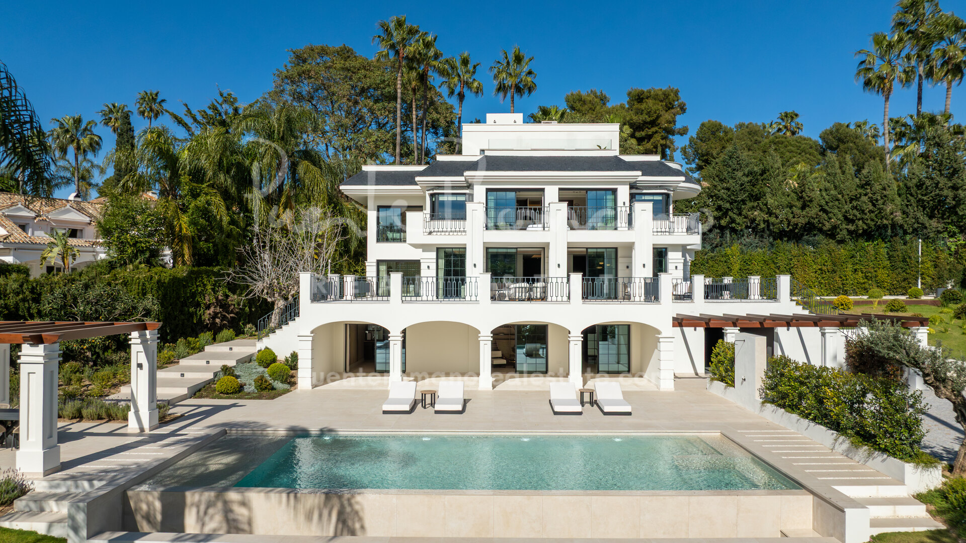Villa Monte Blanco an extraordinary property in the heart of Nueva Andalucía’s prestigious Golf Valley