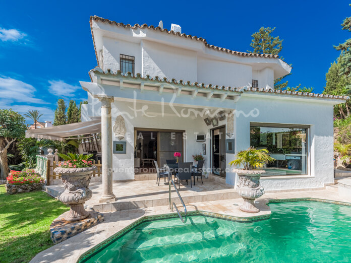 Charming semi-detached villa with private pool in prestigious El Ancón Sierra, on Marbella's Golden Mile