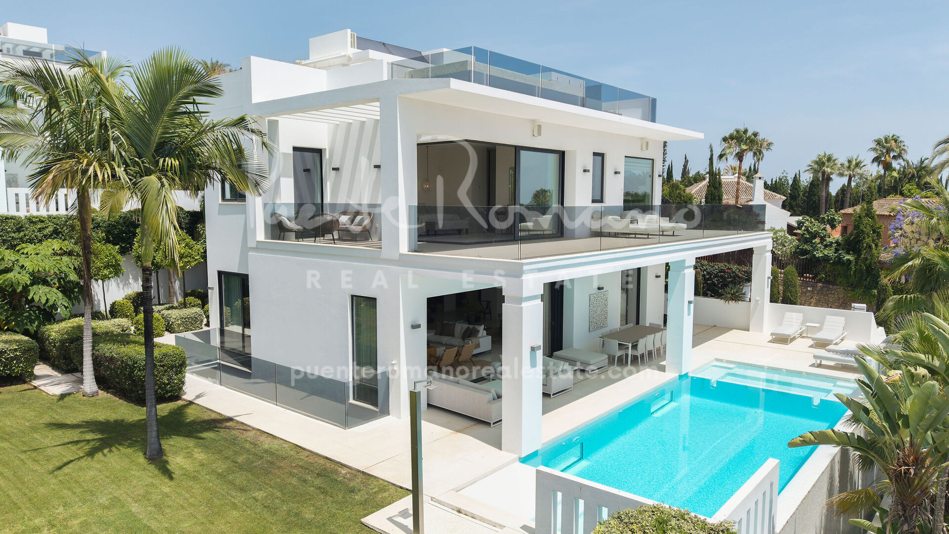 Villa Aqua - Excepcional villa contemporánea con vistas panorámicas al mar en Nagüeles