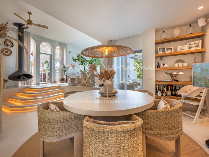 Stylish villa in Atalaya de Río Verde, walking distance to Puerto Banús