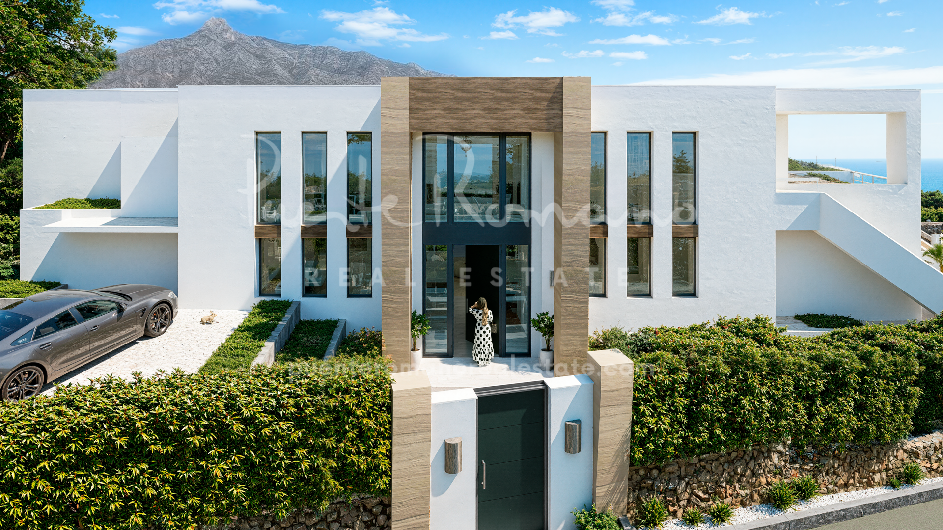 Luxury villa under construction with sea and La Concha views in the Golf Valley