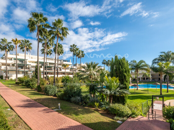 Precioso apartamento de 2 dormitorios en Nueva Andalucía