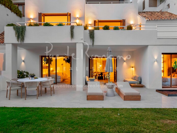 Impresionante dúplex de cuatro dormitorios en el prestigioso Alcores del Golf