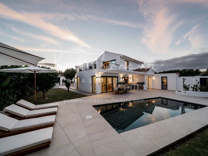 Beautiful beachside villa in Lindavista, San Pedro