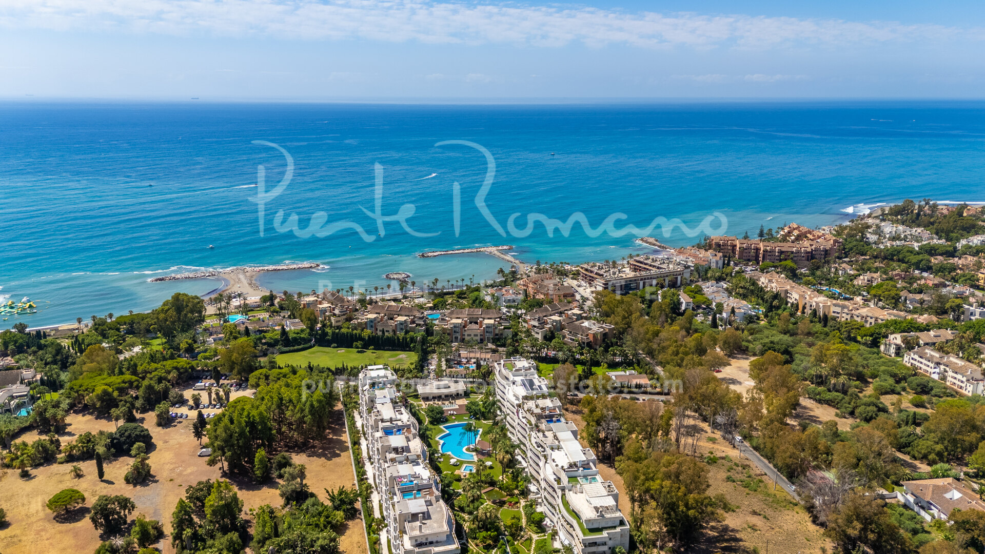 Apartamento de lujo de 2 dormitorios en Embrujo de Banús en Puerto Banús