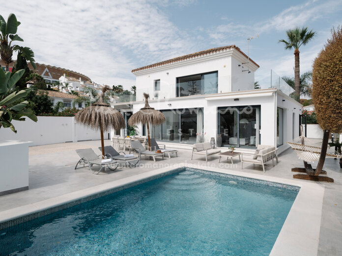 Villa with a modern and elegant feel in Nueva Andalucía