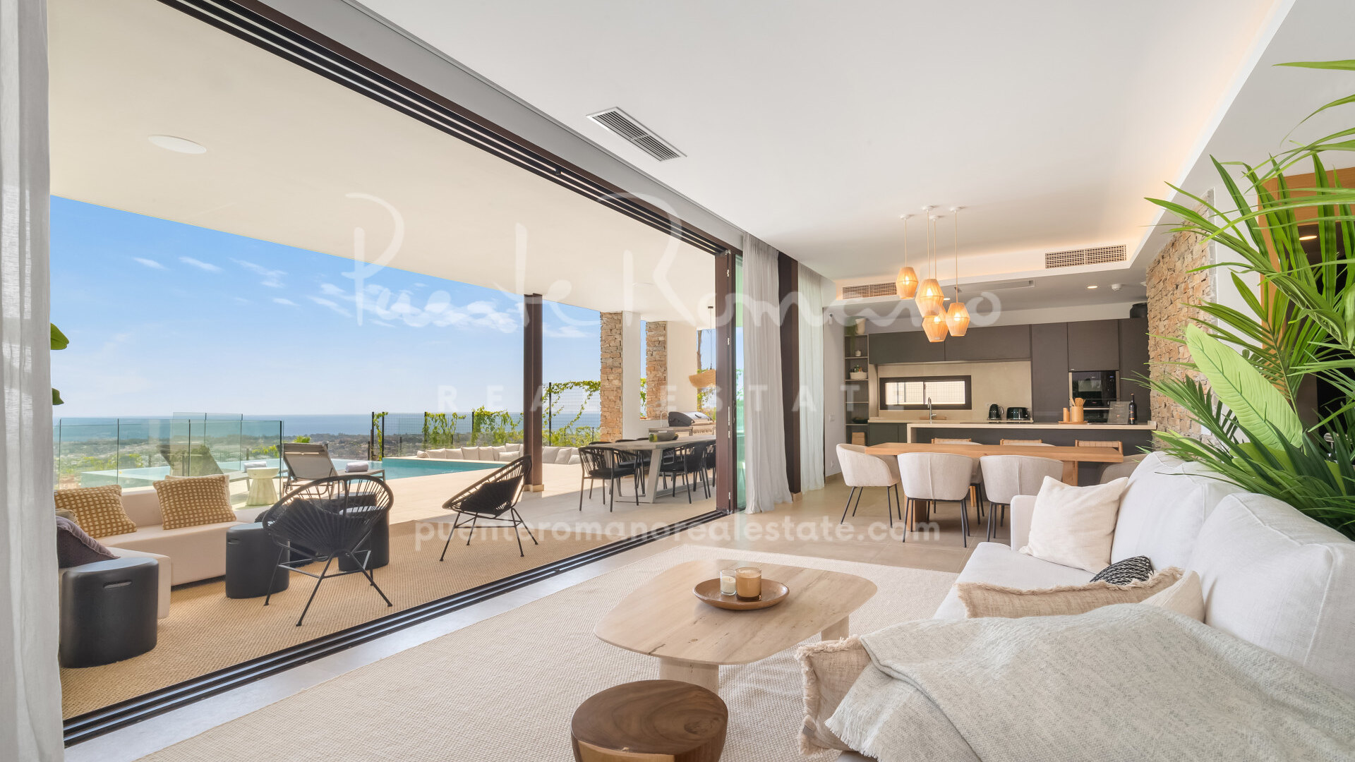 Contemporary villa with infinity pool and panoramic sea views in Be Lagom, Benahavís