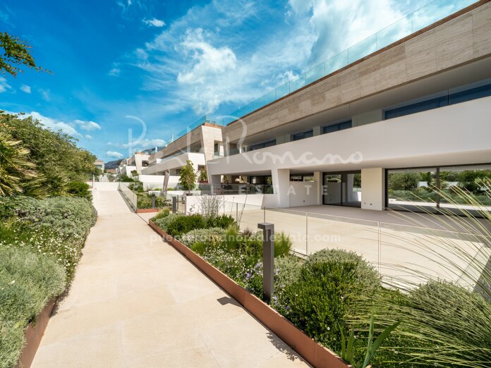 Bright ground floor duplex apartment in EPIC by Fendi-Phase III, on the Golden Mile