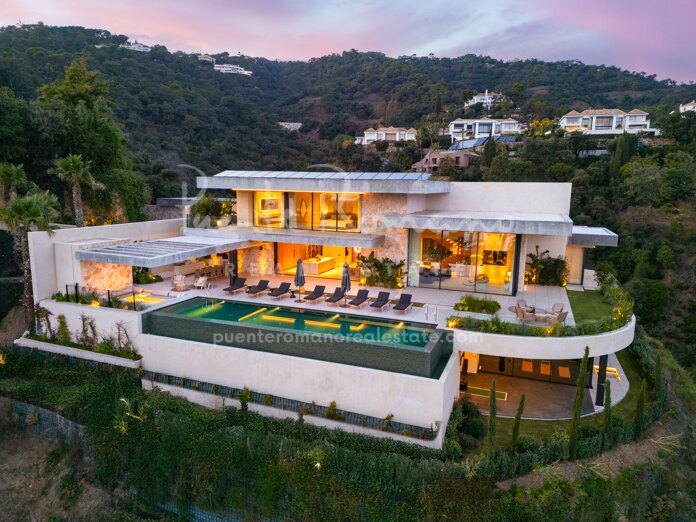 New-build architectural masterpiece for sale in El Madroñal, Benahavís