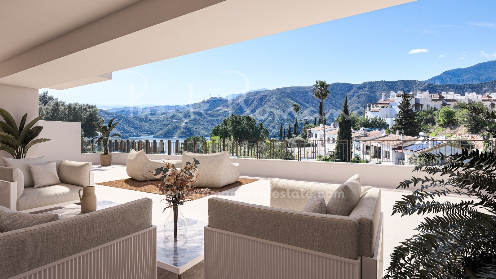 Espectacular apartamento en planta baja con vistas al mar a 8 minutos en coche de la Milla de Oro