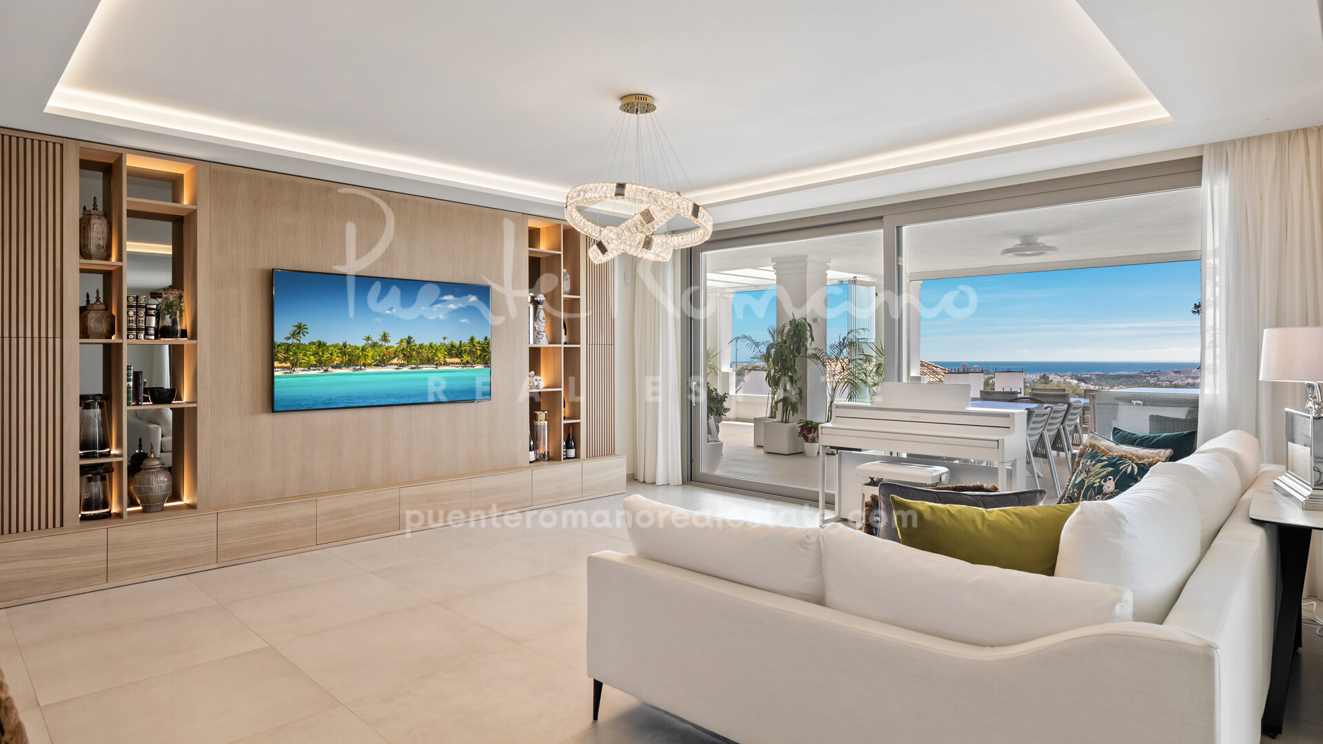 Exceptional 7-Bedroom Ground Floor Apartment in Nueva Andalucía