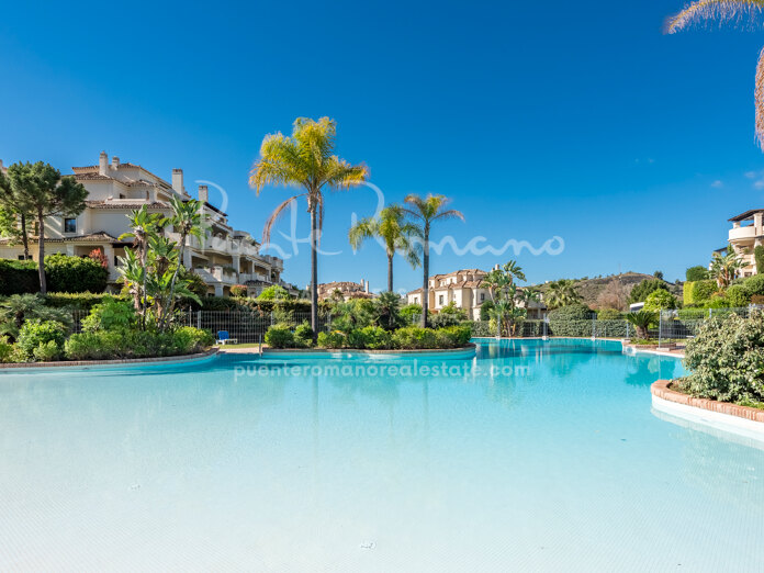 Front line golf duplex penthouse apartment in Capanes del Golf