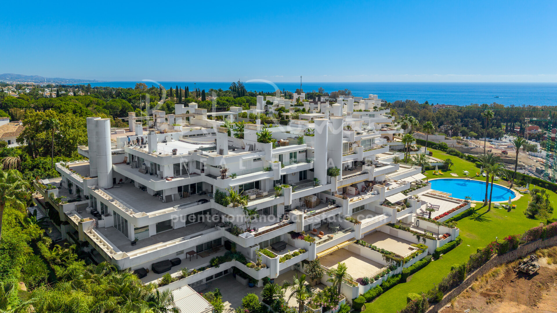 Stunning apartment in Terrazas de las Lomas on the Golden Mile