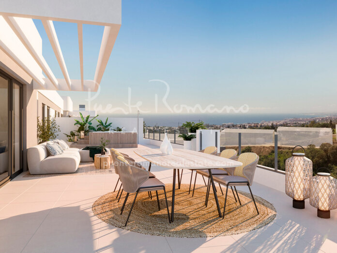 Apartment with big terrace with sea views in Los Altos de los Monteros