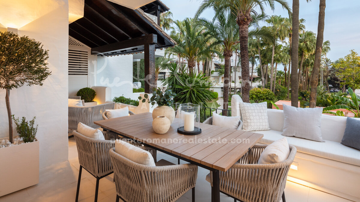 Excepcional apartamento junto a la playa a un precio muy atractivo en Marina Puente Romano, ubicación ultra exclusiva en la Milla de Oro