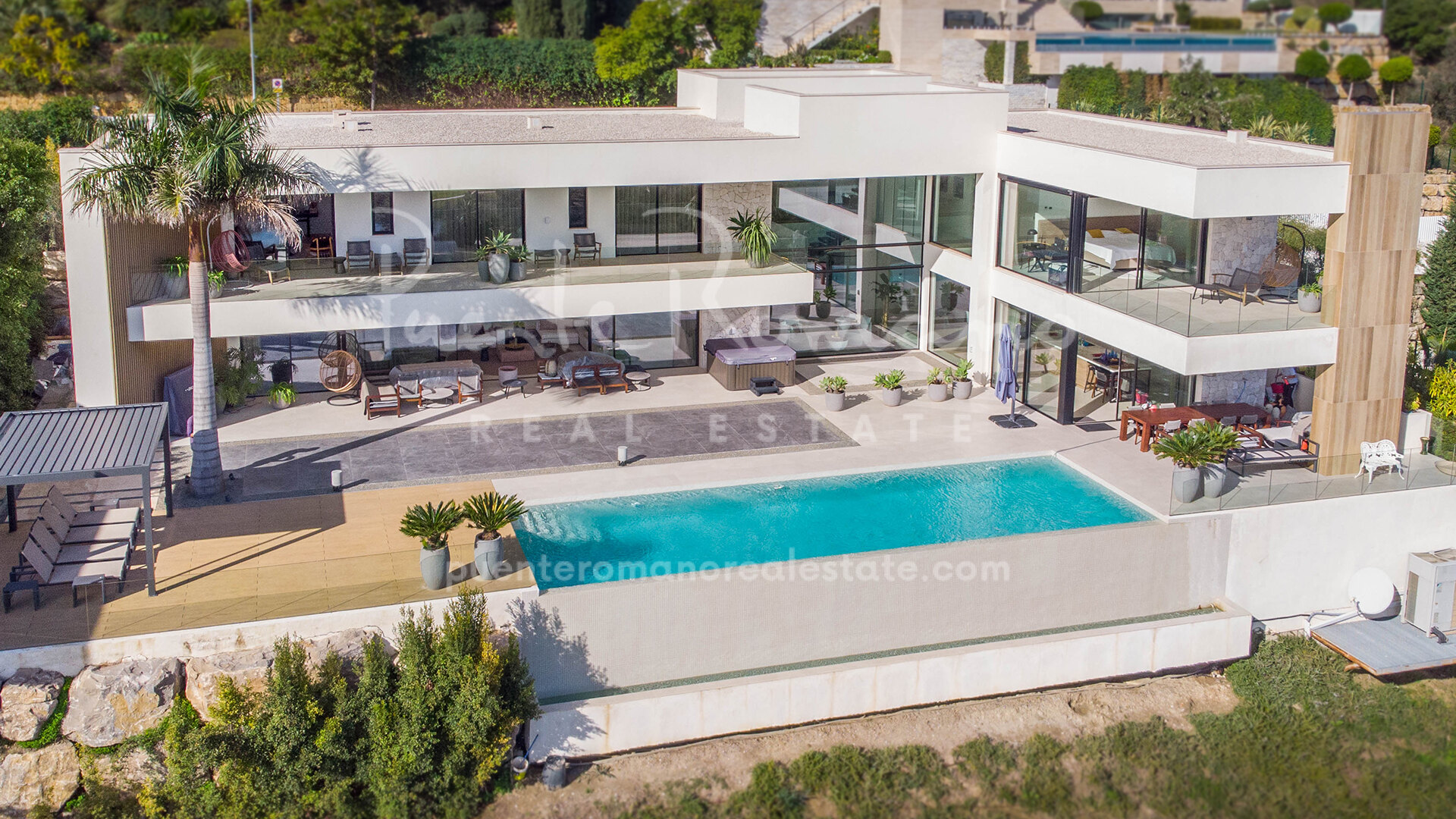 Villa en La Alquería con impresionantes vistas panorámicas