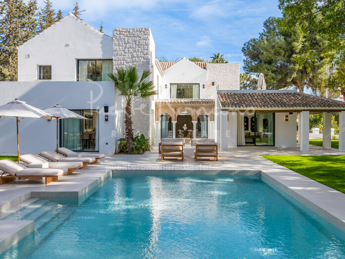 Stunning luxury villa in Las Brisas, Nueva Andalucia