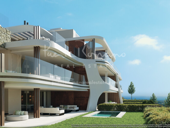 Wonderful penthouse with solarium and private pool in Real de la Quinta